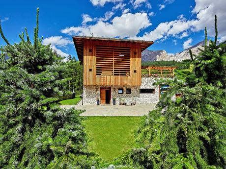 Casa Alta Badia CMU01