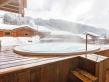 Ski Chalet Les Gets - outdoor jacuzzi