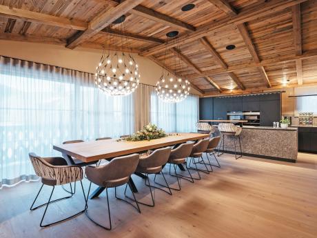 Pescosta Chalet Luxury Living - Essbereich