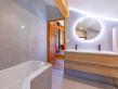 Chalet Le Grand Paradis - bathroom