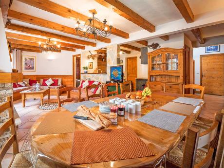 Chalet Lea - Essbereich ©Rich Roberts