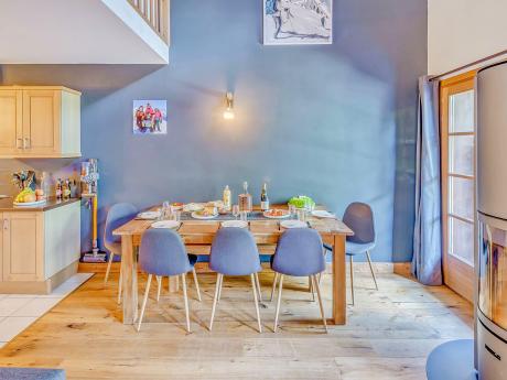 Chalet Blue Wood - Essbereich